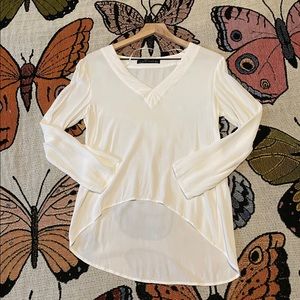Zara Woman High-low Hem White V-Neck Blouse Medium